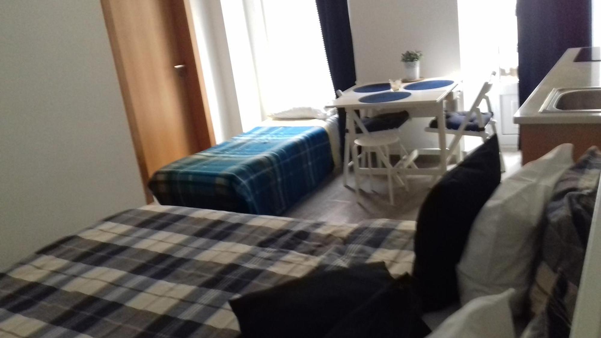 Isaura Home Пениш Стая снимка