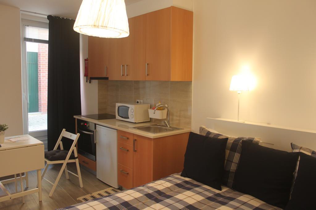 Isaura Home Пениш Екстериор снимка