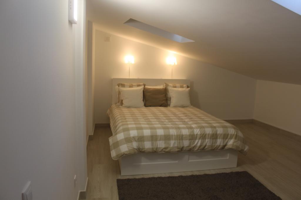 Isaura Home Пениш Екстериор снимка